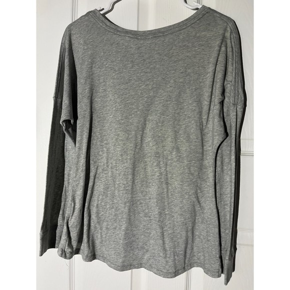 Nike Long-Sleeve Shirt - Picture 2 of 3